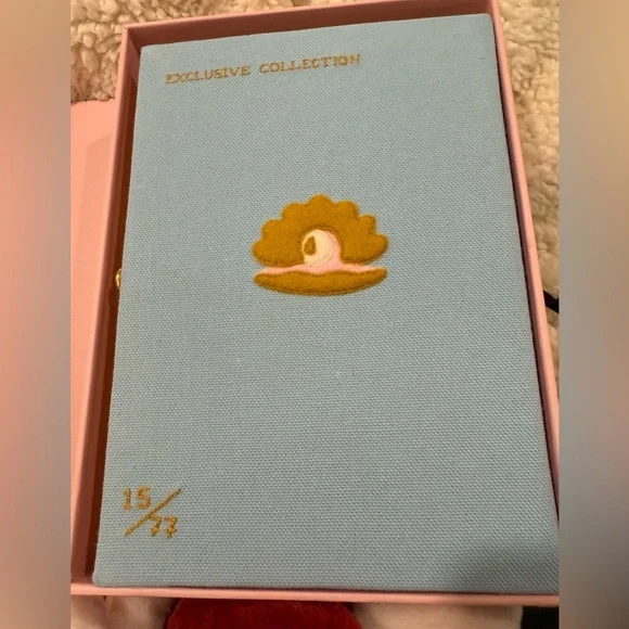 EXCLUSIVE AT NET-A-PORTER. Olympia Le-Tan’s pearl from many seas clutch - Picture 7 of 7